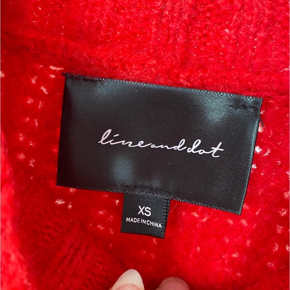 Red and pink color-block knit sweater - Picture 3 of 4